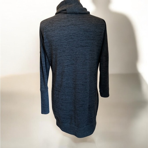 Athleta Gray Women's Pullover Sweater - Picture 2 of 4